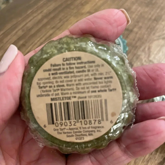 Lot of 4 YANKEE CANDLE Wax Potpourri TARTS NEW Retired Holiday Scents Fragrance - Picture 7 of 7